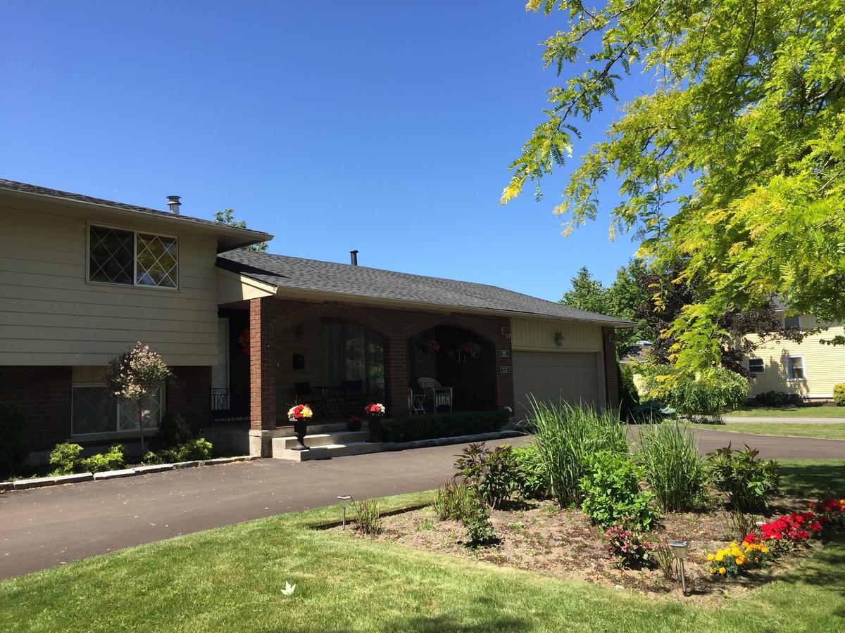 Kellar House Bed & Breakfast Niagara-on-the-Lake ภายนอก รูปภาพ